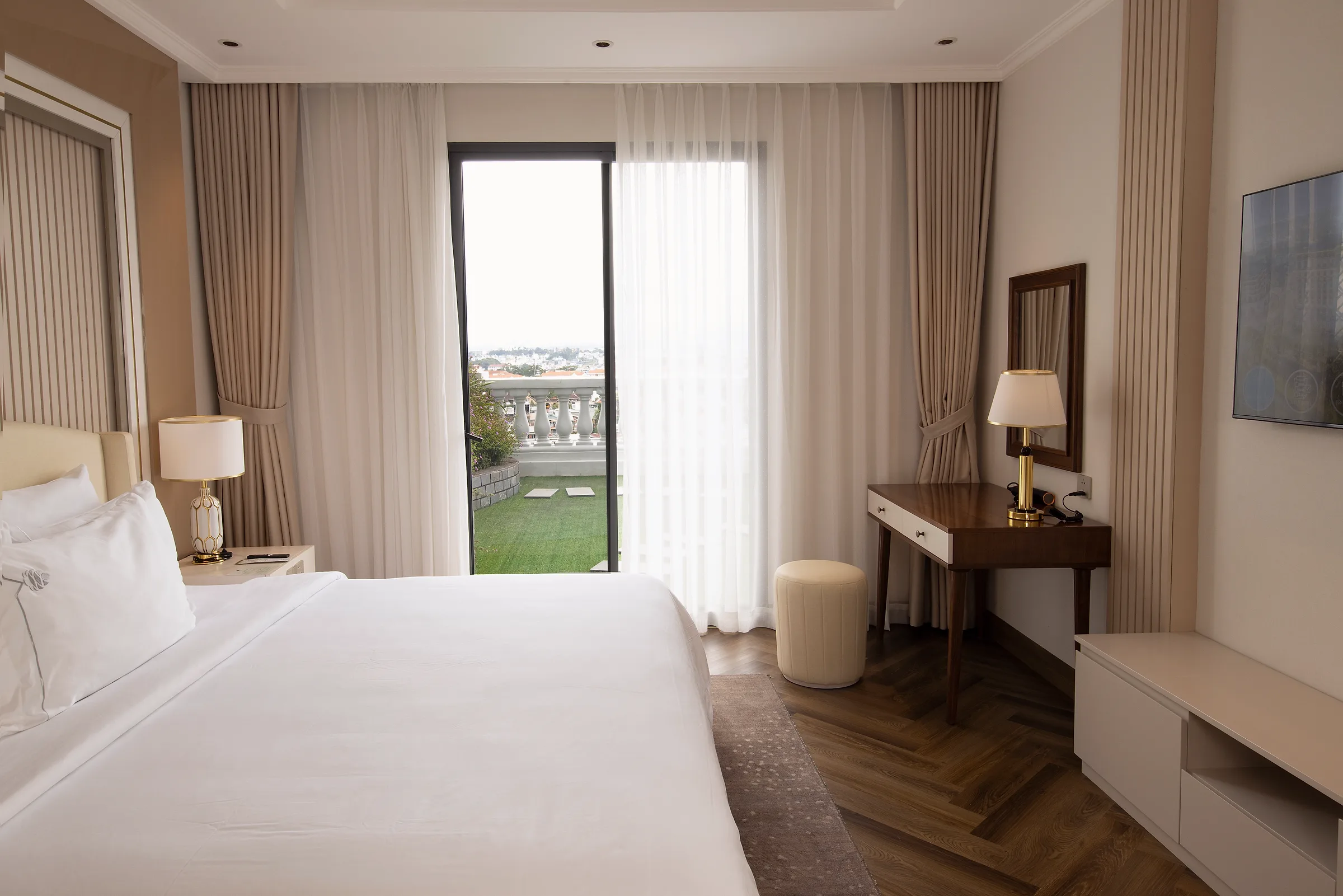 Garden Grand Suite